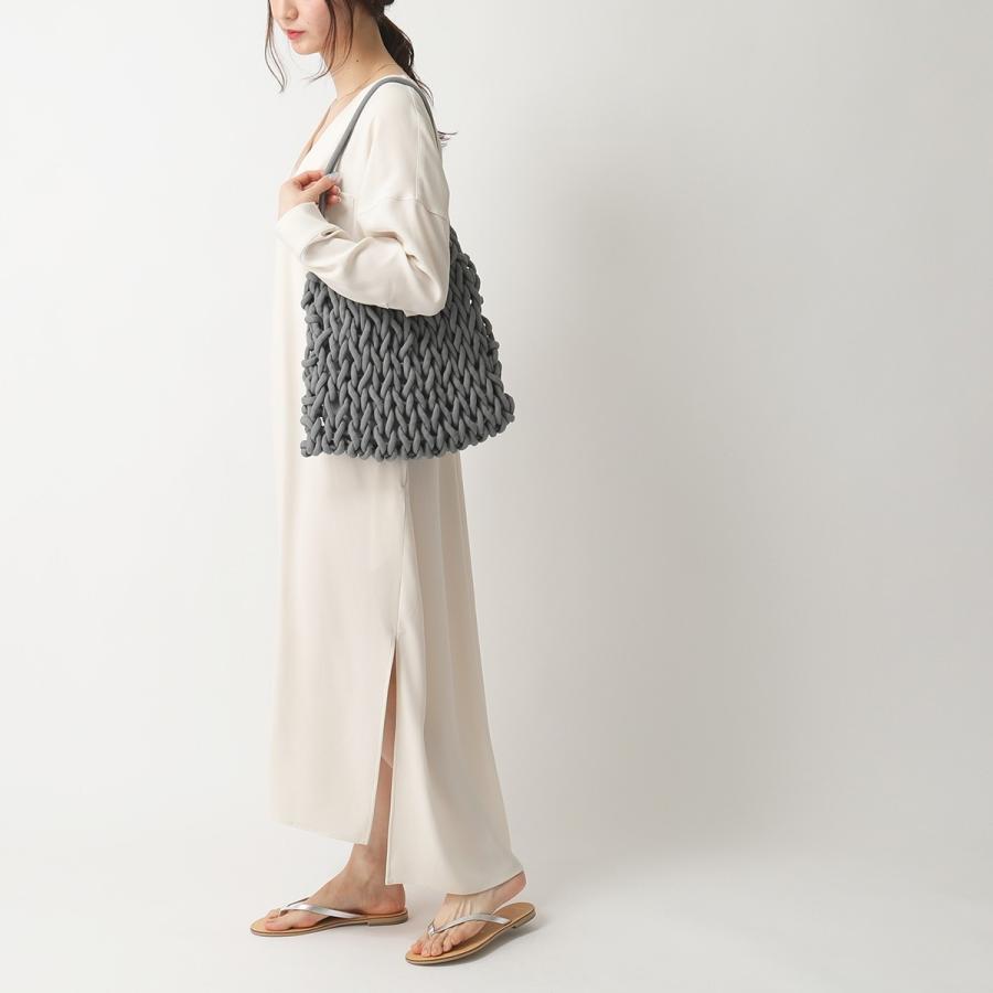 美品  ALienina ショルダーバッグ 肩掛け    レディース 美品 ALienina ショルダーバッグ 肩掛け レディース 【公式通販】