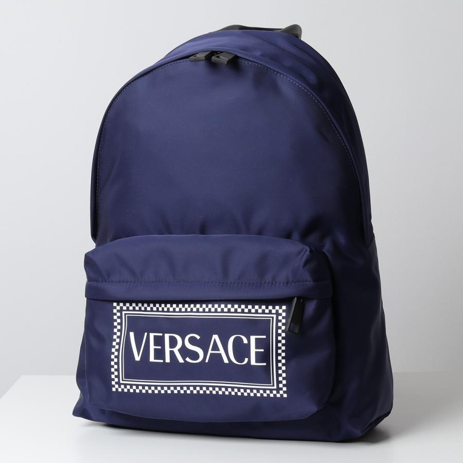 500円offクーポン対象 18日限定 Versace ヴェルサーチ Dfz5350 Dnyver ナイロン バックパック リュック デイパック ロゴ Kbn インポートセレクト Musee 通販 Yahoo ショッピング