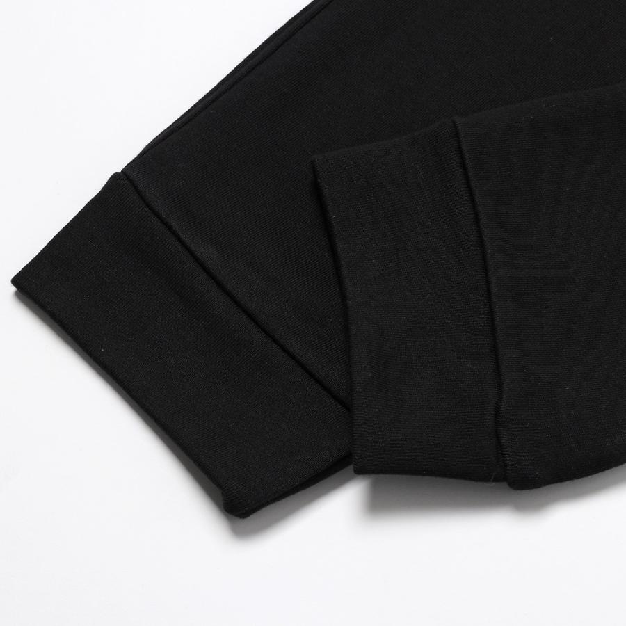 Armani Exchange ICON 黒ショートパンツ undefined