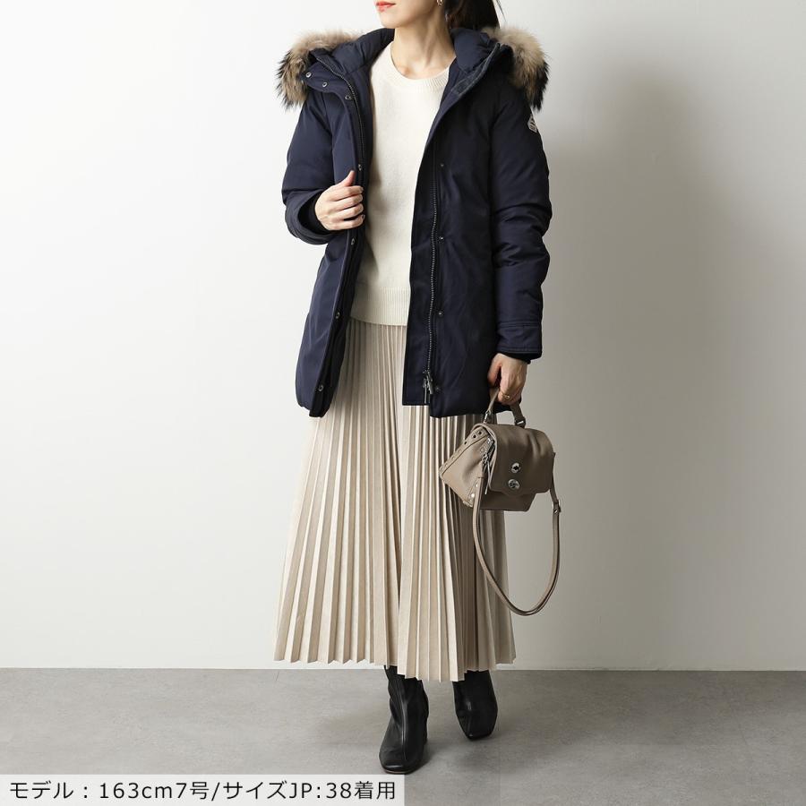 ✨新品タグ付き✨theory luxe ダウンベスト ラクーンファー 40サイズ ✨新品タグ付き✨theory luxe ダウンベスト ラクーンファー 40サイズ