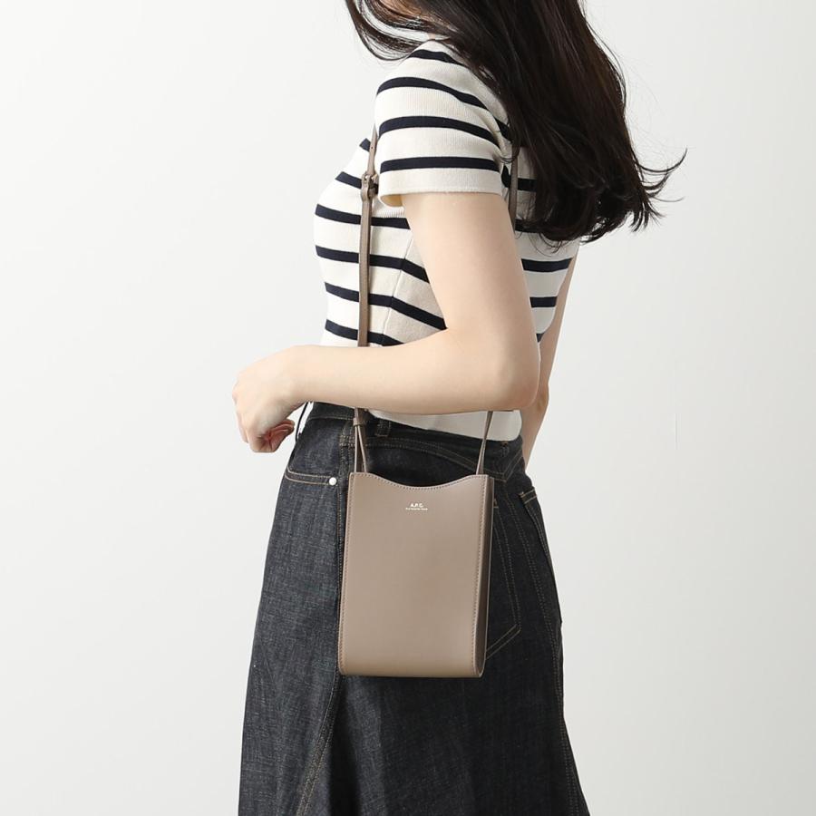 A.P.C. APC アーペーセー ショルダーバッグ Jamie ジェイミー A.P.C. APC アーペーセー ショルダーバッグ Jamie ジェイミー