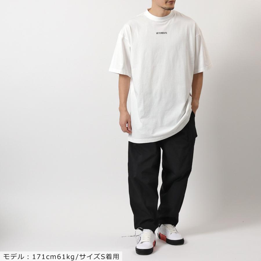 VETEMENTS ヴェトモン UE51TR540W 1600 Logo Patch T-Shirt ちびロゴT 
