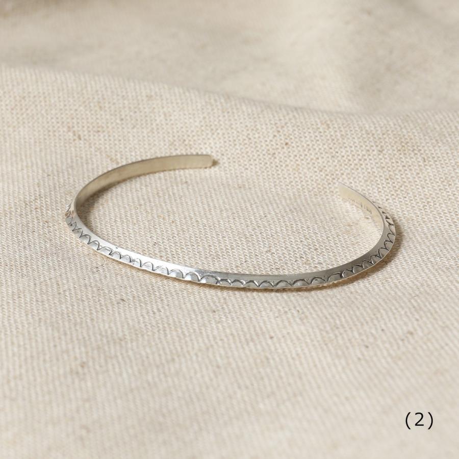 Harpo（アルポ） ハルポ STAMPED TRIANGLE SMALL バングル