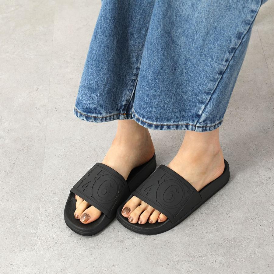 MM6 エムエムシックス メゾンマルジェラ S59WX0060 P3996 ロゴ  