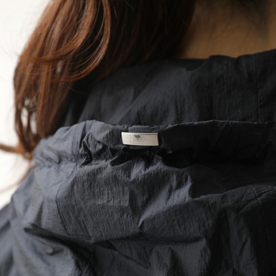 HERNO（ヘルノ） GI0127D 12314 ナイロン スプリングジャケット