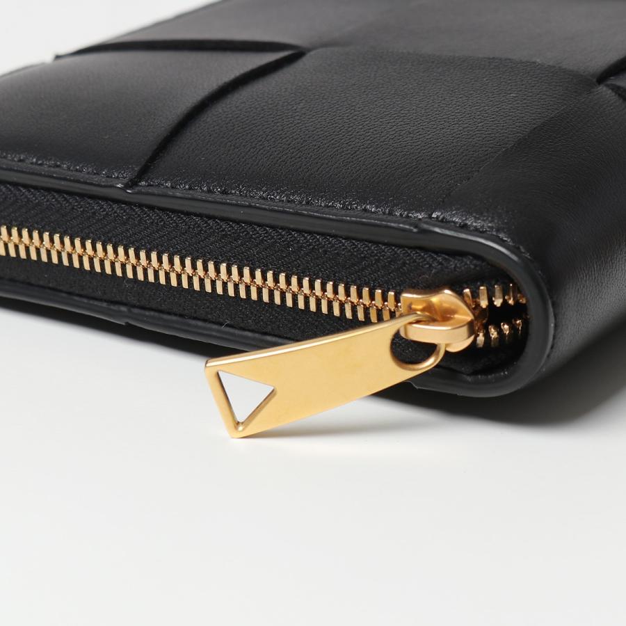 BOTTEGA VENETA（ボッテガ・ヴェネタ） ラウンドファスナー長財布