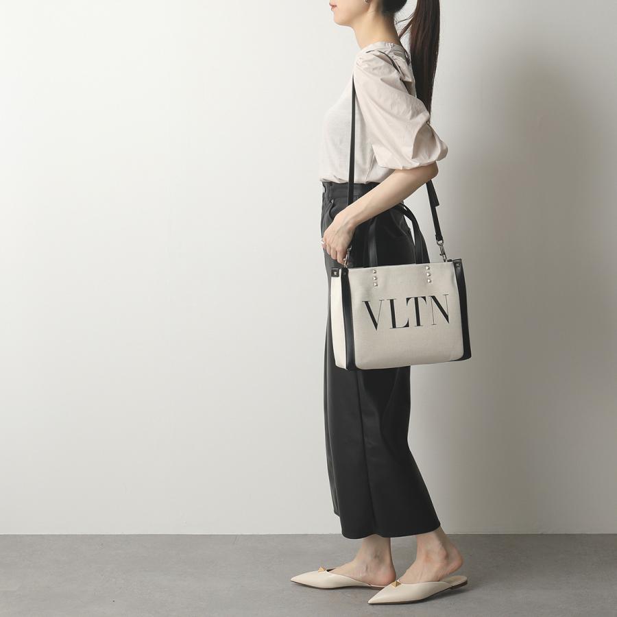 VALENTINO ヴァレンティノ トートバッグ XW2B0H19 FWB VALENTINO ヴァレンティノ トートバッグ XW2B0H19 FWB