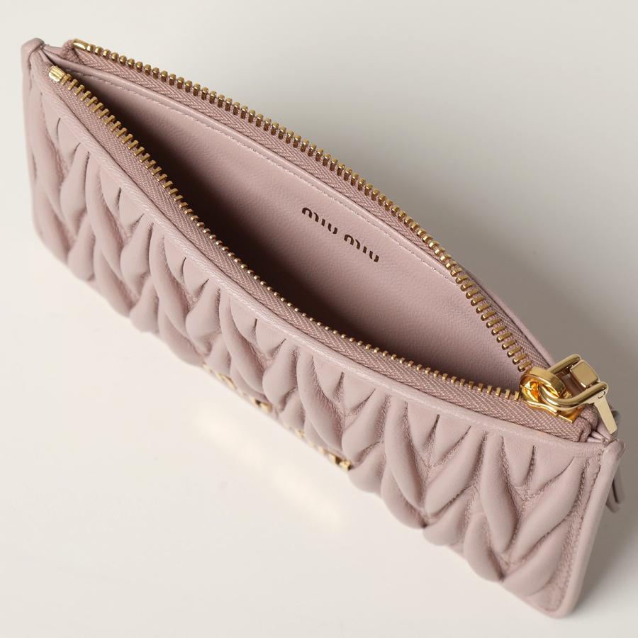miu MIUMIU ミュウミュウ フラグメントケース MATELASSE miu MIUMIU ミュウミュウ フラグメントケース MATELASSE