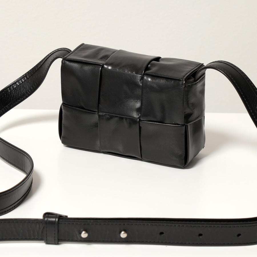 BOTTEGA VENETA ボッテガヴェネタ ショルダーバッグ 667048