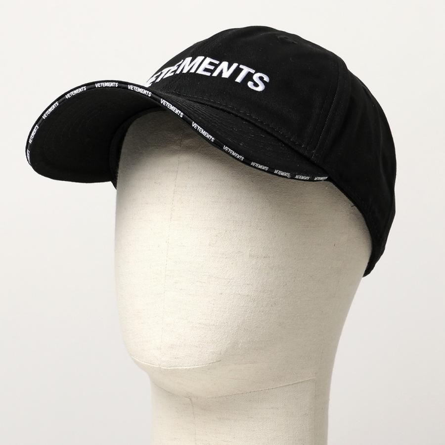 VETEMENTS ヴェトモン UA52CA100B Classic Logo Cap ベース VETEMENTS ヴェトモン UA52CA100B Classic Logo Cap ベース
