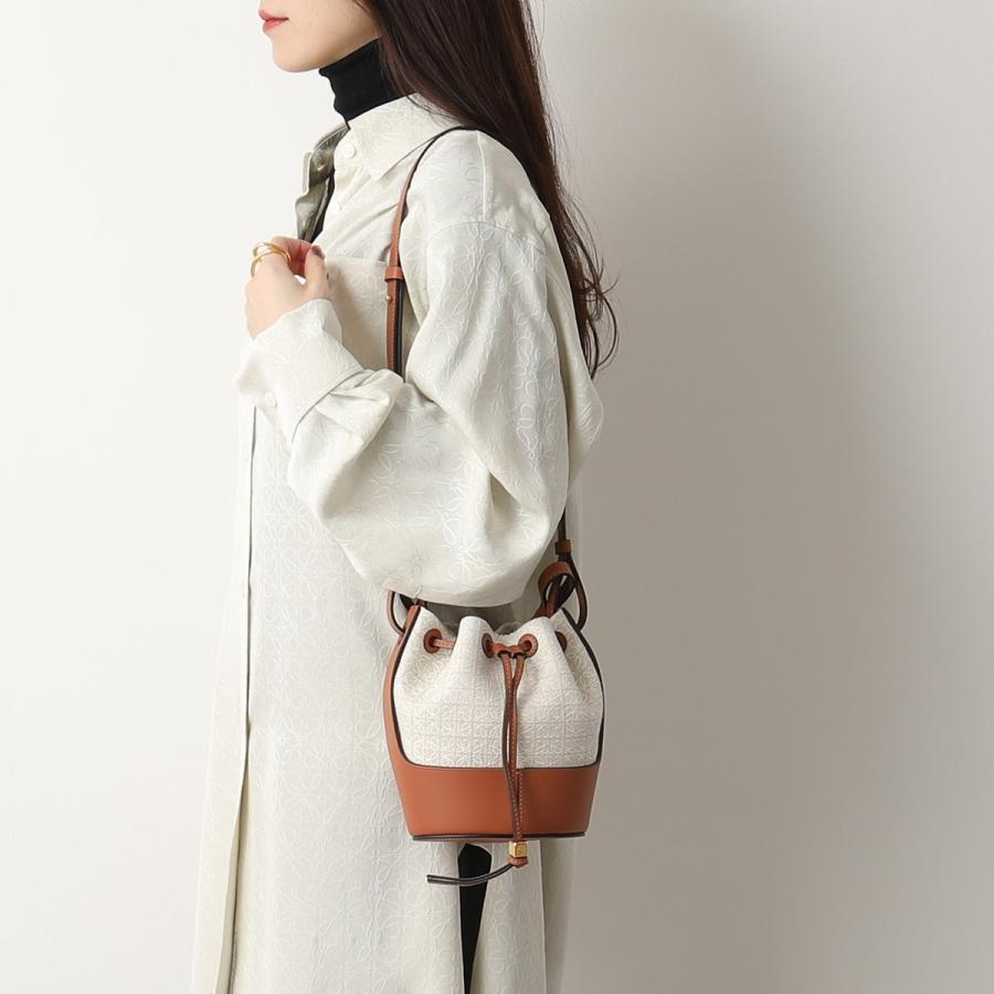 LOEWE ロエベ ハンドバッグ BALLOON ANAGRAM MINI BAG A710P18X04  