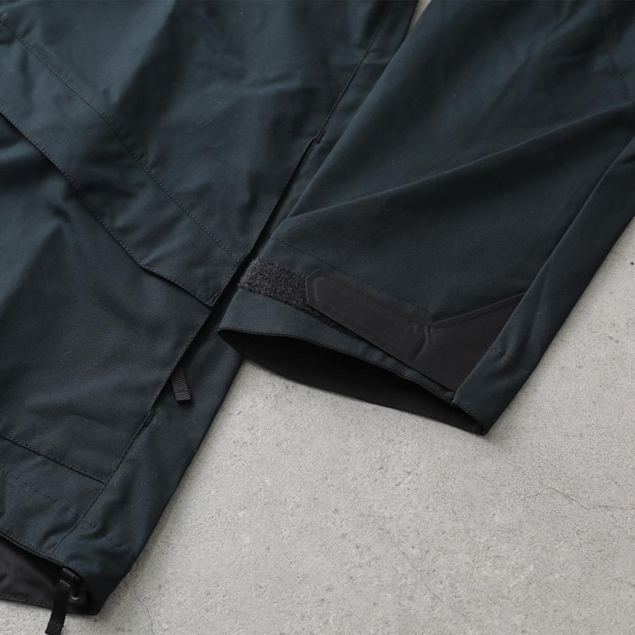 Tilak ティラック ジャケット Loke bunda Jacket ルケ メンズ フード収納 スタンドネック ブルゾン ロゴ刺繍 Ventileコットン 防風 耐久 blacknavyの画像