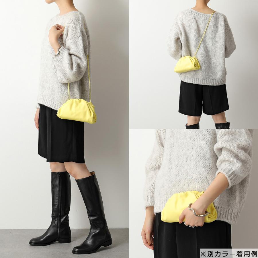 BOTTEGA VENETA ボッテガヴェネタ ショルダーバッグ The Pouch BOTTEGA VENETA ボッテガヴェネタ ショルダーバッグ The Pouch