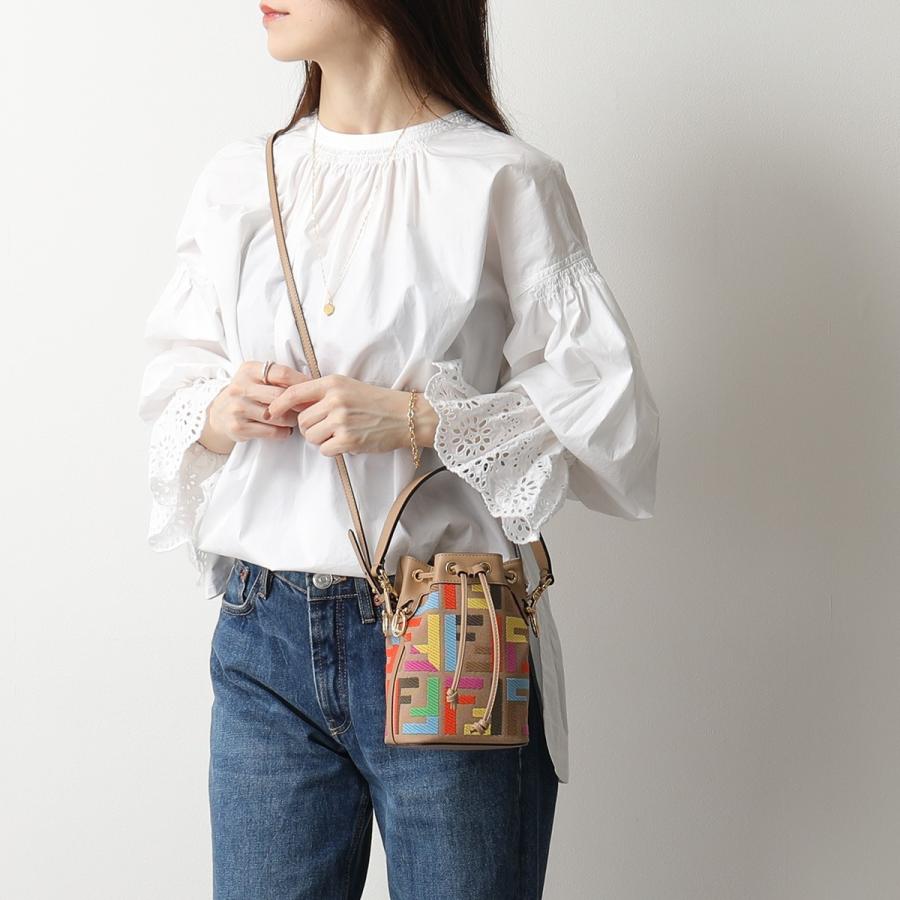 FENDI フェンディ ショルダーバッグ Mini MonTresor モン