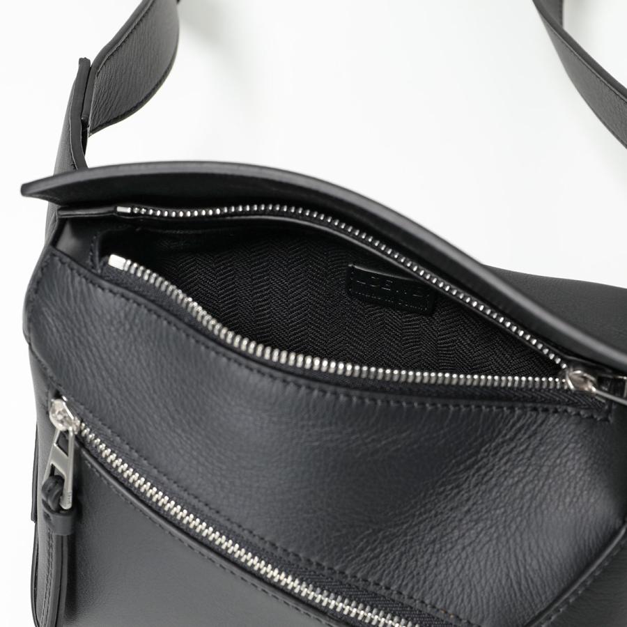 LOEWE（ロエベ） ボディバッグ PUZZLE MINI パズル ミニ B510EB1X03
