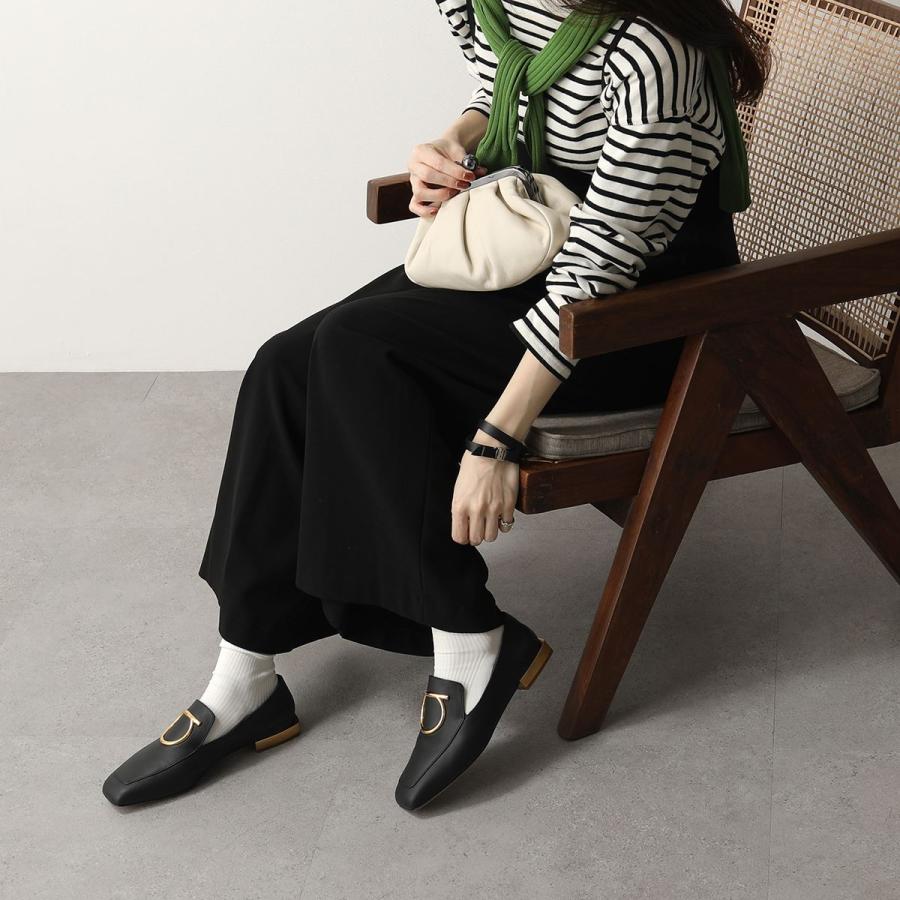 FERRAGAMO（フェラガモ） ローファー LANA 693102 レディース レザー