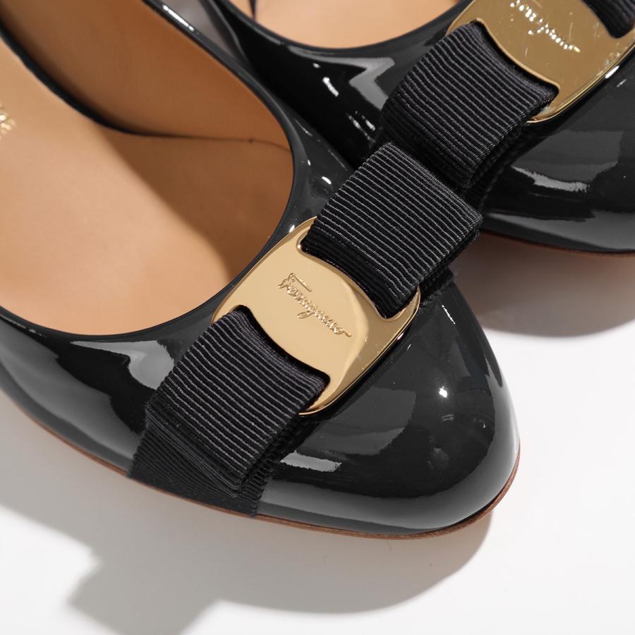 SALVATORE FERRAGAMO フェラガモ パンプス CARLA 70 レディース 7cm