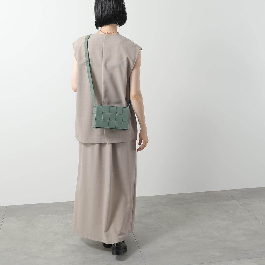 BOTTEGA VENETA（ボッテガ・ヴェネタ） ショルダーバッグ カセット