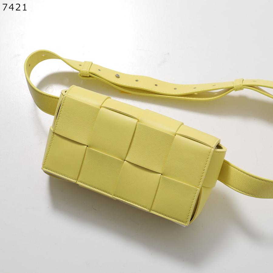 BOTTEGA VENETA（ボッテガ・ヴェネタ） ボディバッグ カセット 668572