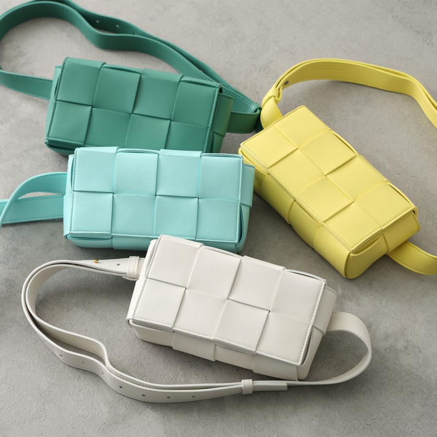 【美品】BOTTEGA VENETA ボッテガヴェネタ ボディバッグ668572 BOTTEGA VENETA（ボッテガ・ヴェネタ） ボディバッグ カセット 668572