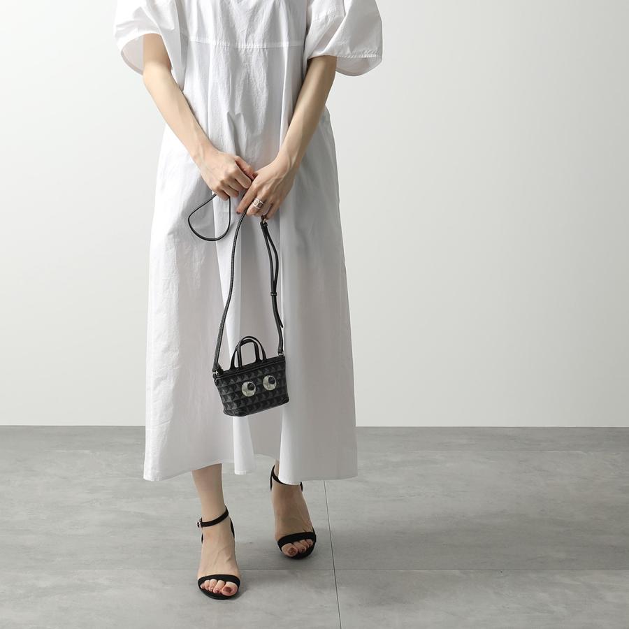 ANYA HINDMARCH（アニヤ・ハインドマーチ） ショルダーバッグ I AM A