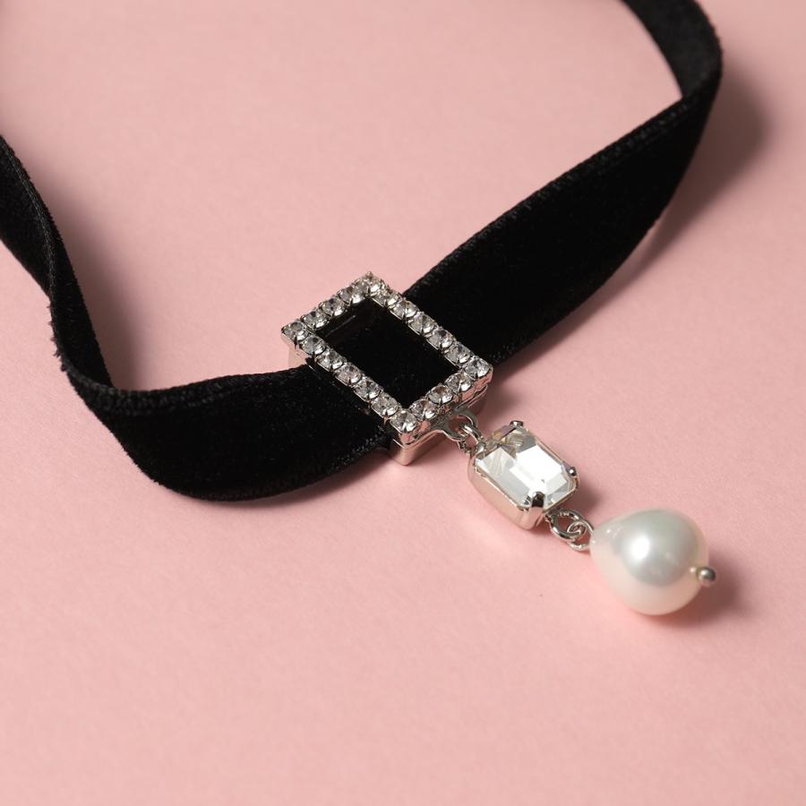 ROGER VIVIER ロジェヴィヴィエ チョーカー RV PEARL CHOCKER 