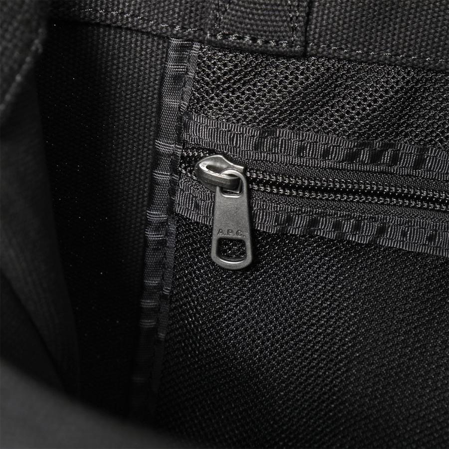 APC A.P.C. アーペーセー トートバッグ cabas recuperation CODBM H61318 メンズ キャンバス ロゴ ショッピングバッグ ショルダーバッグ 鞄 カラー2色の画像