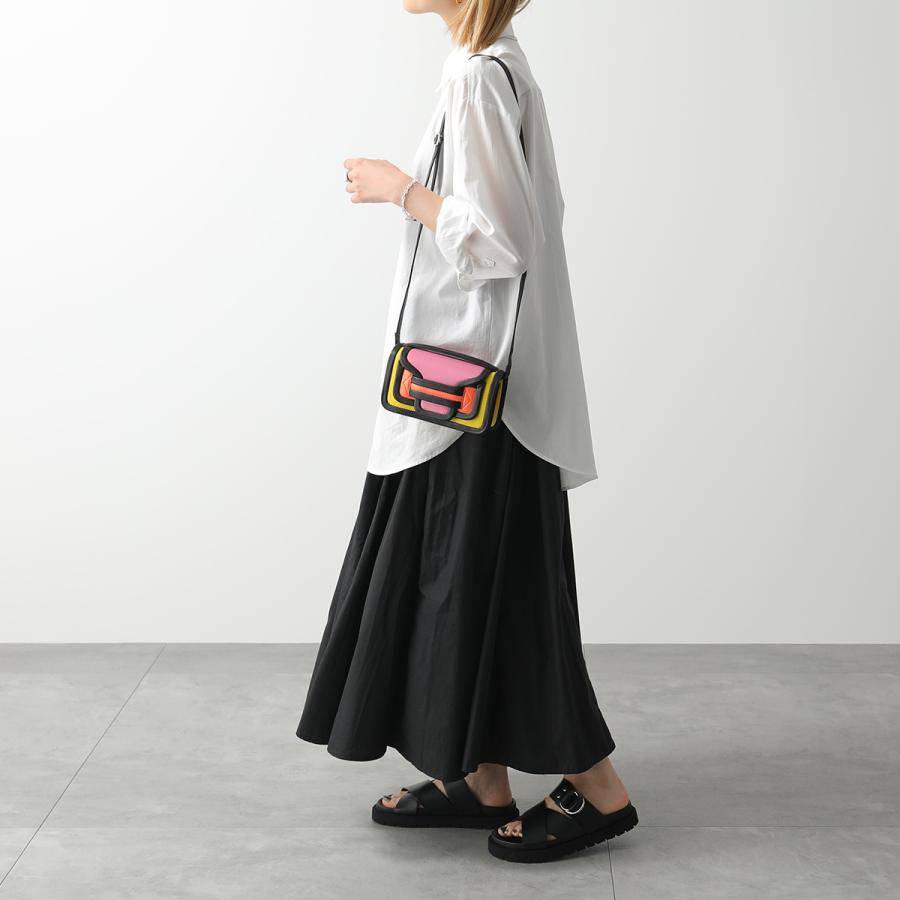 PIERRE HARDY ピエールアルディ サンダル CROSS RIDE XK08 PIERRE HARDY ピエールアルディ サンダル CROSS RIDE XK08