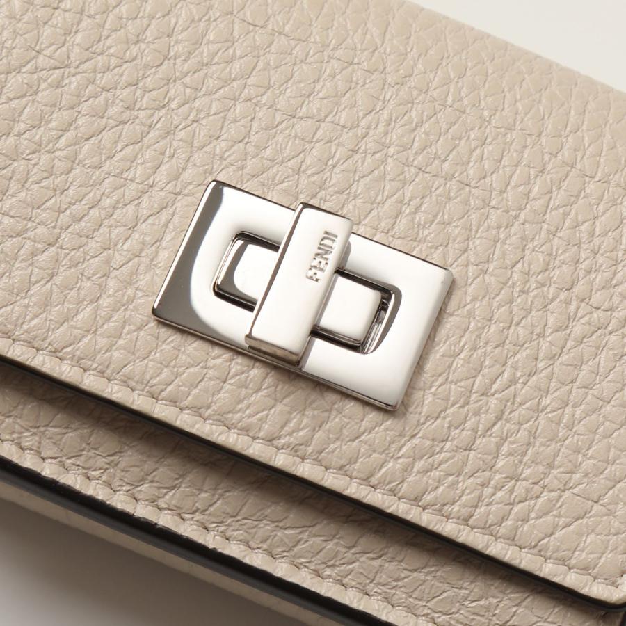 FENDI フェンディ 三つ折り財布 ピーカブー セレリア 8M0426 FENDI フェンディ 三つ折り財布 ピーカブー セレリア 8M0426