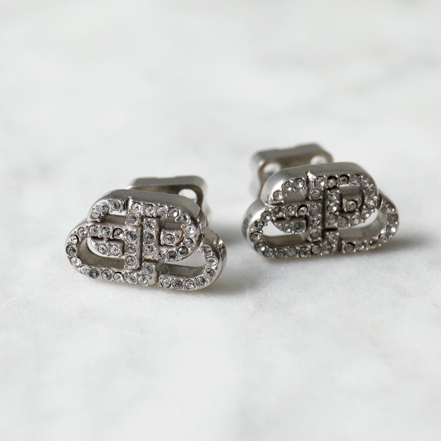 BALENCIAGA バレンシアガ スタッド ピアス BB STUD 624203 TZ05S BALENCIAGA バレンシアガ スタッド ピアス BB STUD 624203 TZ05S