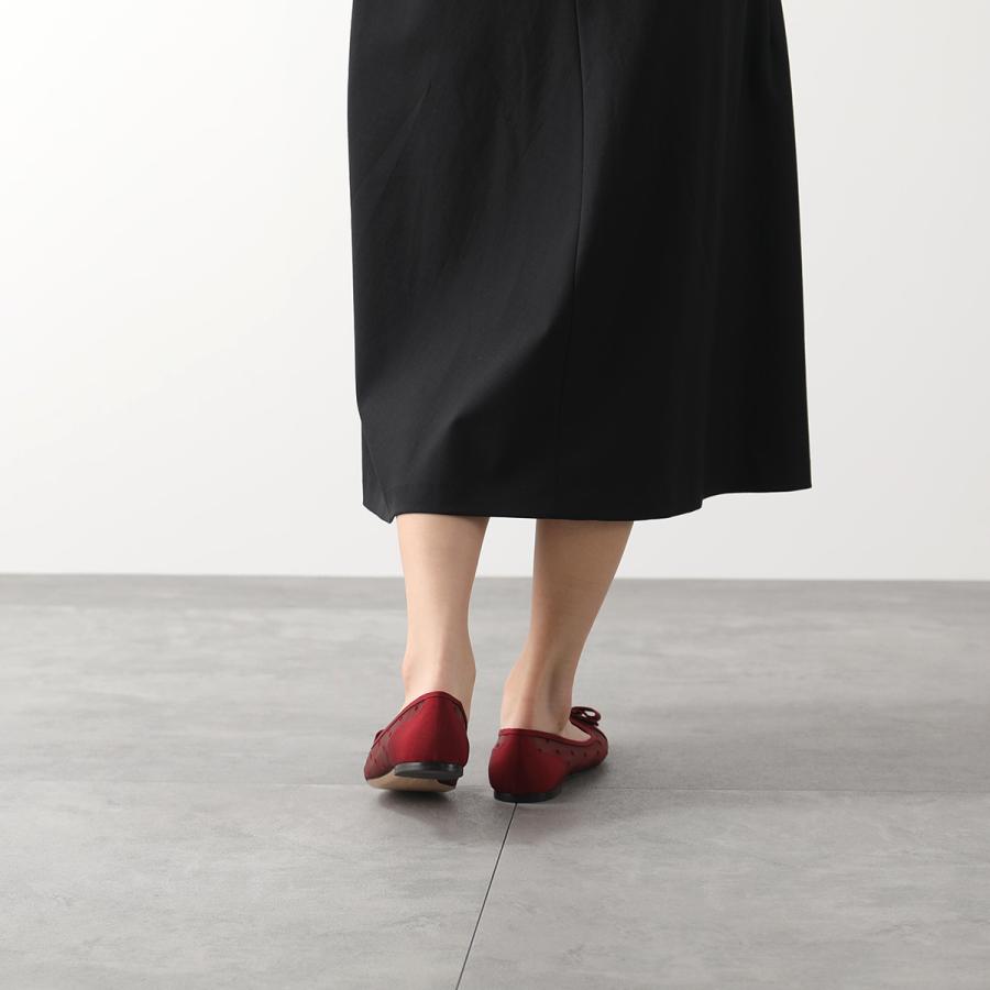 FERRAGAMO（フェラガモ） フラットパンプス VARINADOTS 724119