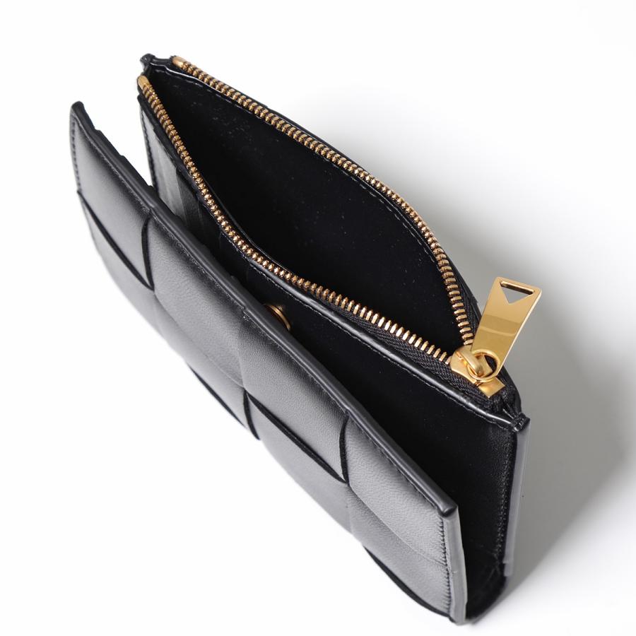 BOTTEGA VENETA ボッテガヴェネタ 二つ折り財布 667130 VCQC1 BOTTEGA VENETA ボッテガヴェネタ 二つ折り財布 667130 VCQC1