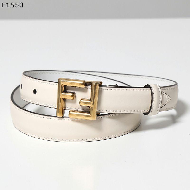FENDI グレー レザーベルト レディース 8C0670 AAIW 未使用品 FENDI（フェンディ） ベルト 8C0648 AAIW レディース レザー FFロゴ