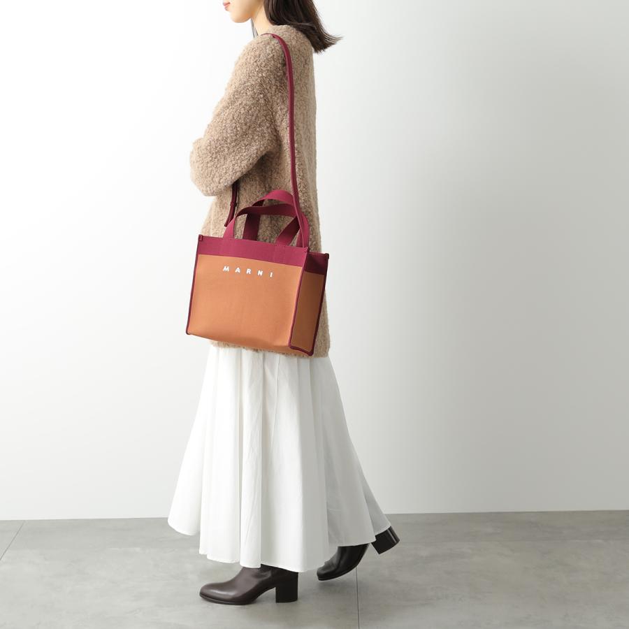 MARNI マルニ トートバッグ SHMP0083A0 P4602 レディース MARNI マルニ トートバッグ SHMP0083A0 P4602 レディース