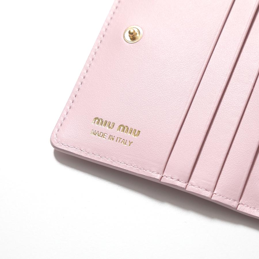 レア美品✨ミュウミュウ◇RFID二つ折り財布　現行ロゴエンボスゴールド金具ピンク miu miu（ミュウミュウ） 二つ折り財布 5MV204 2F5X レディース
