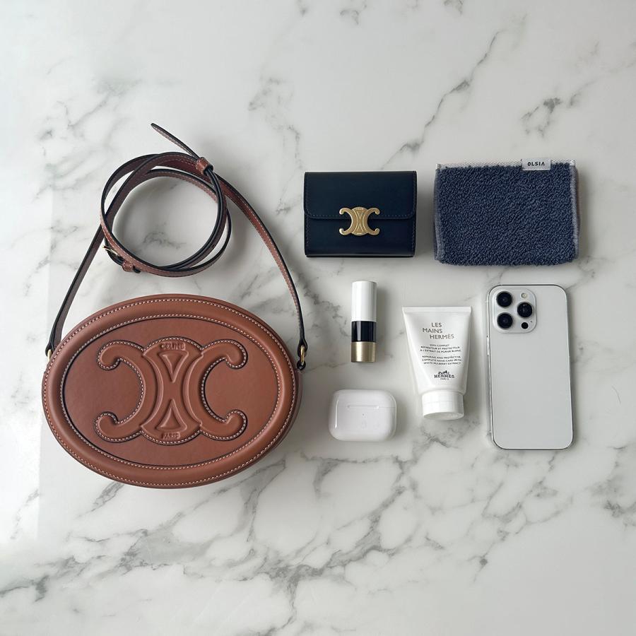 CELINE（セリーヌ） ショルダーバッグ Oval Bag 198603DXC.38NO 04LU
