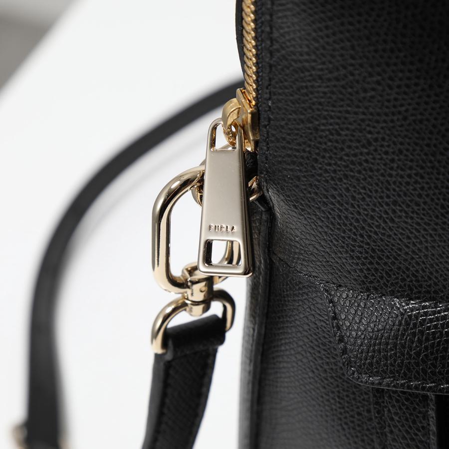 FURLA（フルラ） ハンドバッグ PIPER L DOME パイパー BAHVFPI ARE000