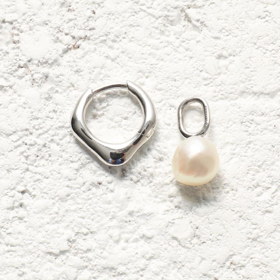 MARIA BLACK（マリアブラック） ピアス Vento Huggie Pierced Earring