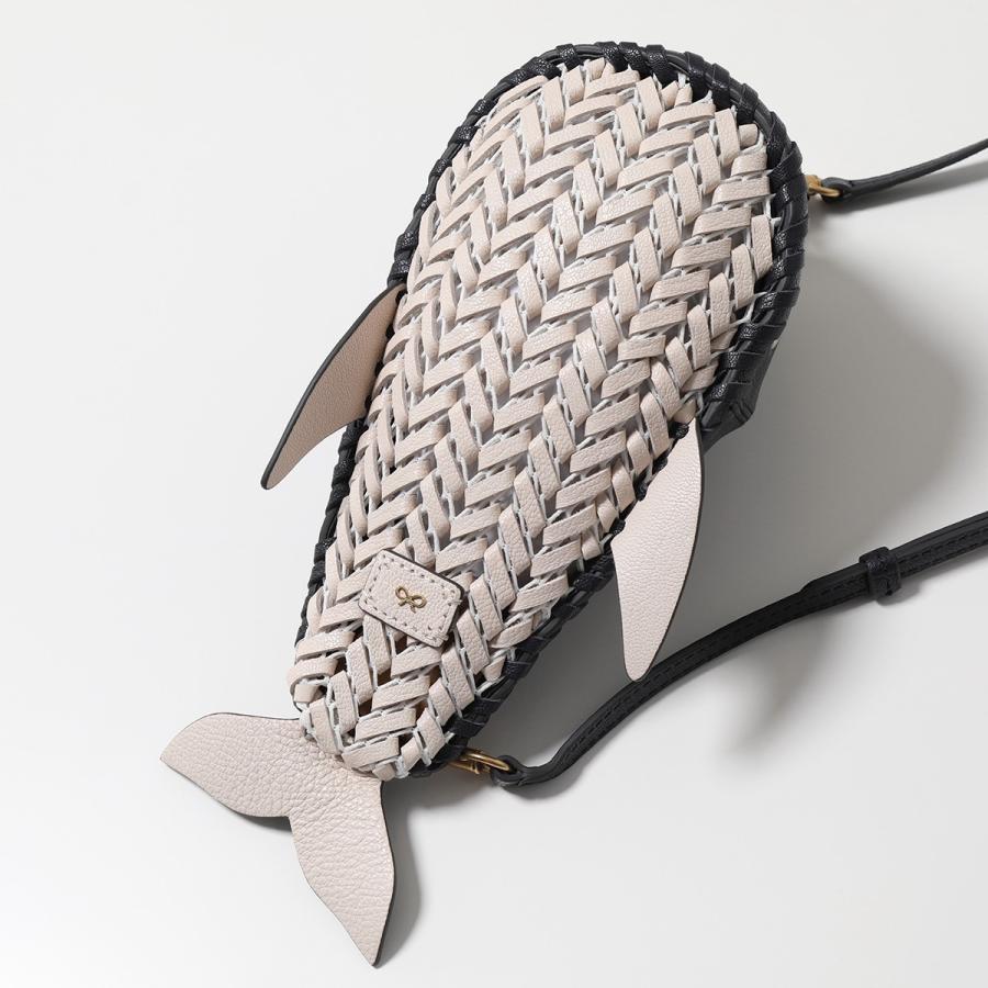 ANYA HINDMARCH アニヤハインドマーチ ショルダーバッグ The Neeson 