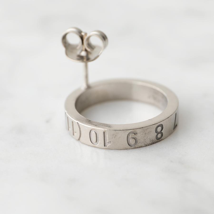 Maison Margiela MAISON MARGIELA メゾンマルジェラ 11 ピアス Maison Margiela MAISON MARGIELA メゾンマルジェラ 11 ピアス
