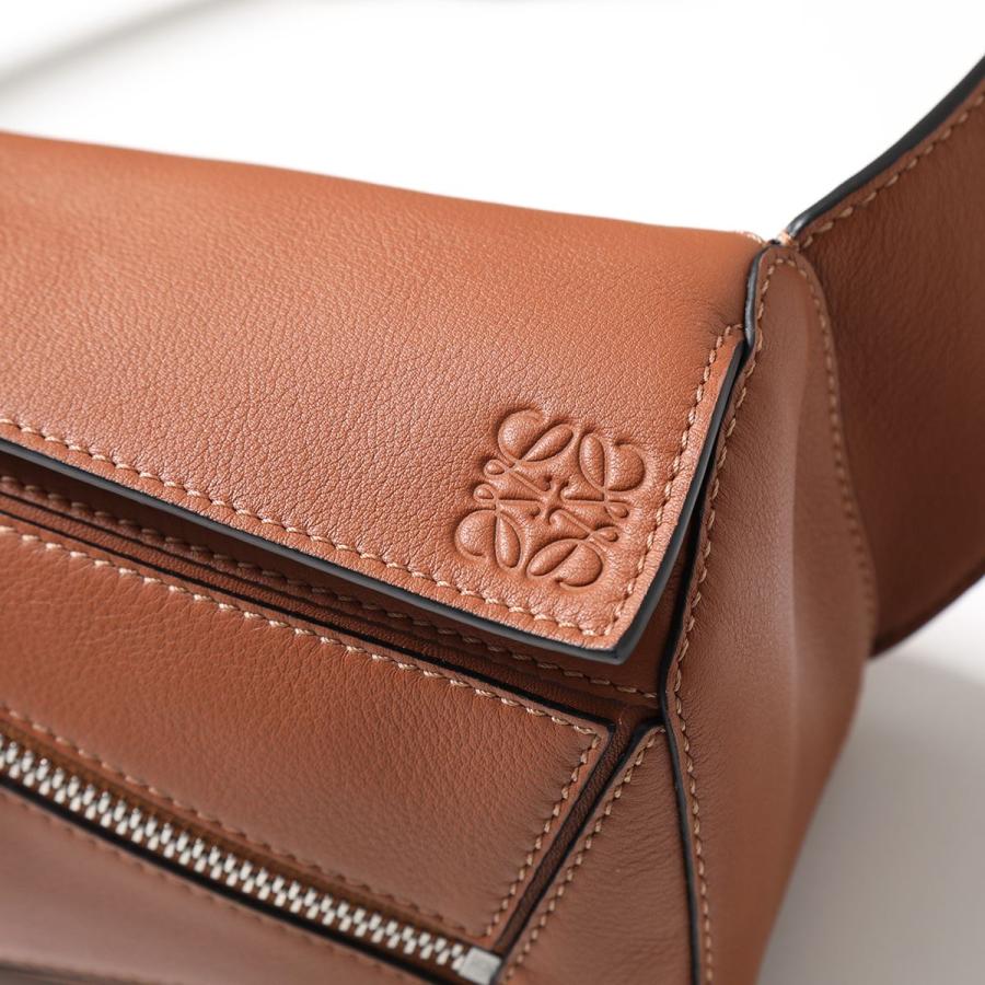 LOEWE ロエベ ボディバッグ PUZZLE MINI パズル バムバッグ ミニ LOEWE ロエベ ボディバッグ PUZZLE MINI パズル バムバッグ ミニ