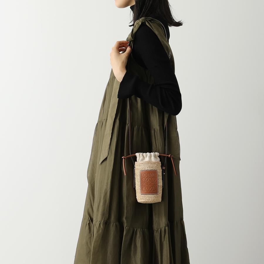 LOEWE ロエベ ショルダーバッグ CYLINDER POCKET シリンダー LOEWE ロエベ ショルダーバッグ CYLINDER POCKET シリンダー