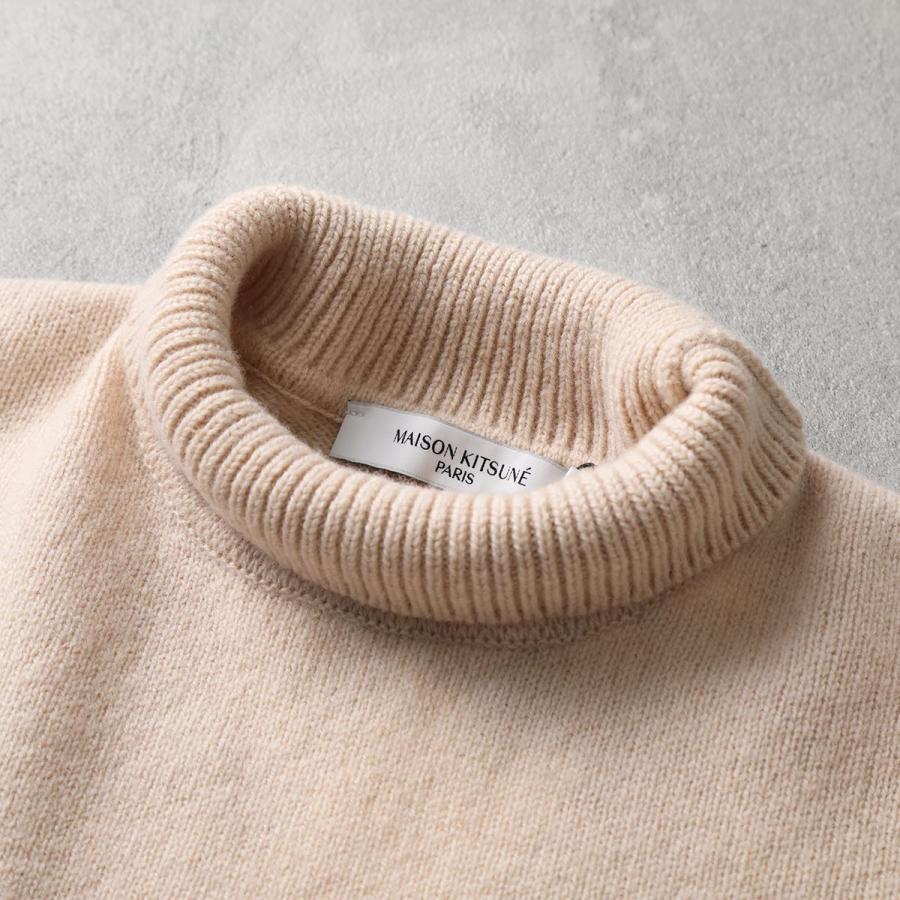 MAISON KITSUNE メゾンキツネ セーター BABY FOX PATCH BOXY MAISON KITSUNE メゾンキツネ セーター BABY FOX PATCH BOXY