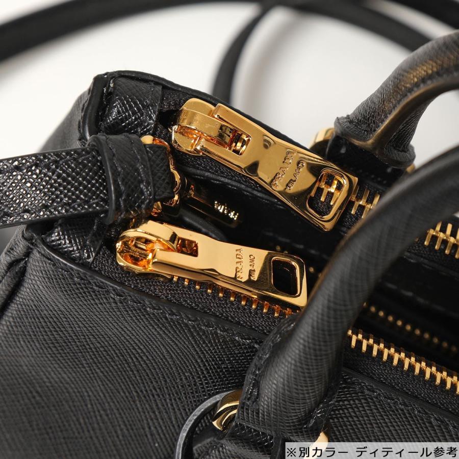 PRADA ブラックレザー ハンドバッグ Prada Re-Edition 1995 レザー ハンドバッグ ミニ | ブラック