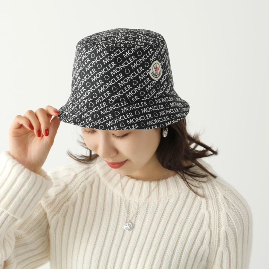【新品未使用】モンクレール　バケットハット　総柄　ロゴプリント 新品MONCLERモンクレールバケットハットフェルトロゴS黒総柄