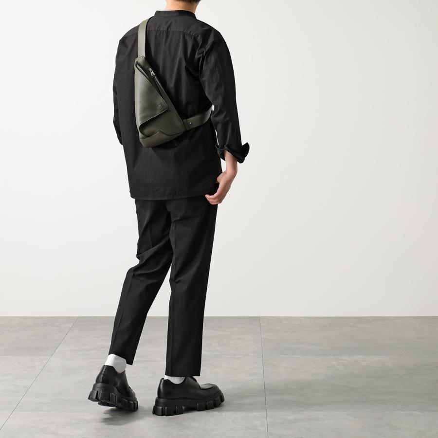 LOEWE ロエベ ショルダーバッグ B511A09X06 メンズ アントン LOEWE ロエベ ショルダーバッグ B511A09X06 メンズ アントン