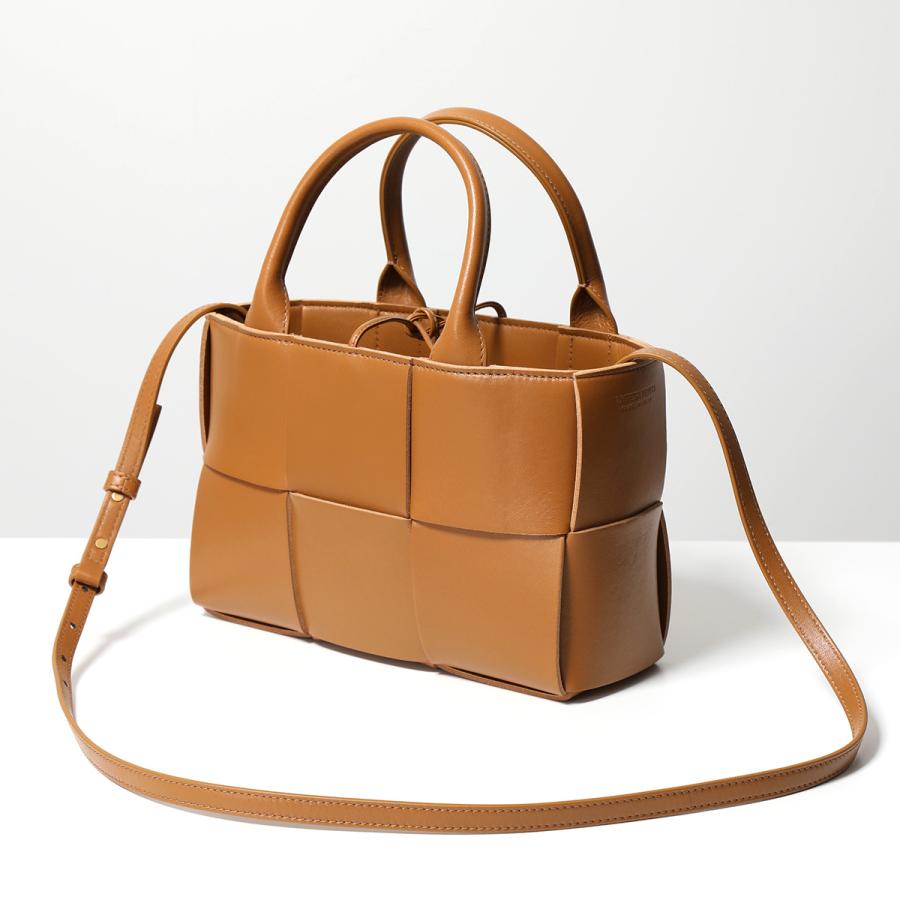 BOTTEGA VENETA（ボッテガ・ヴェネタ） ハンドバッグ ミニ アルコ