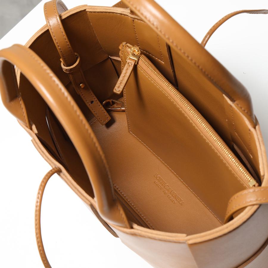 BOTTEGA VENETA（ボッテガ・ヴェネタ） ハンドバッグ ミニ アルコ