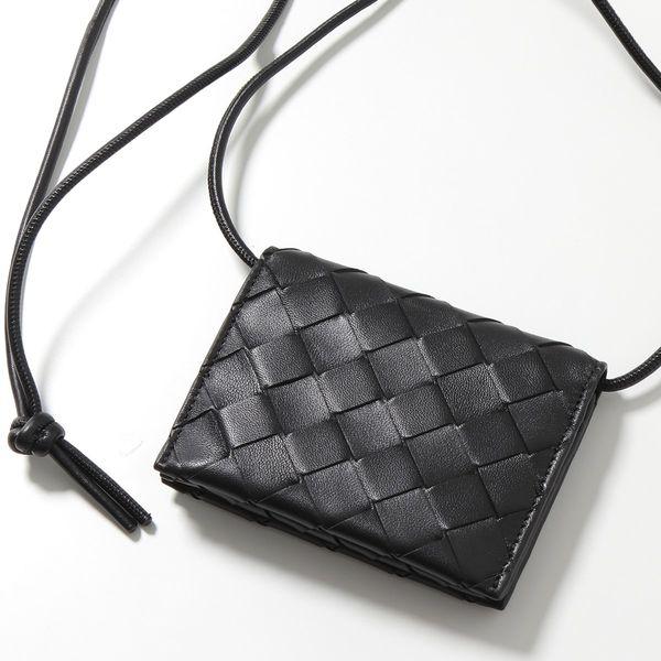 BOTTEGA VENETA（ボッテガ・ヴェネタ） ストラップ カードケース