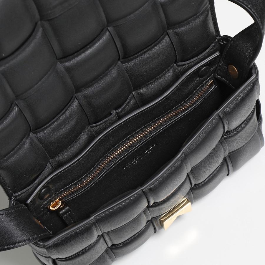 BOTTEGA VENETA（ボッテガ・ヴェネタ） ショルダーバッグ スモール